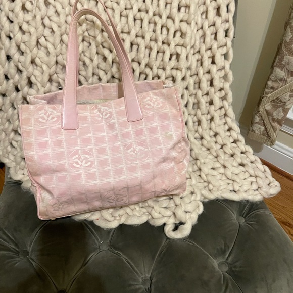 Authentic Chanel Tote - Picture 5 of 12
